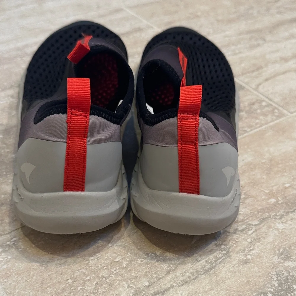 Rugged Shark Kids Black Water Shoes